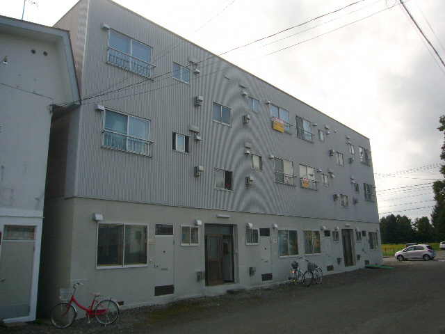 松井ハイツの外観