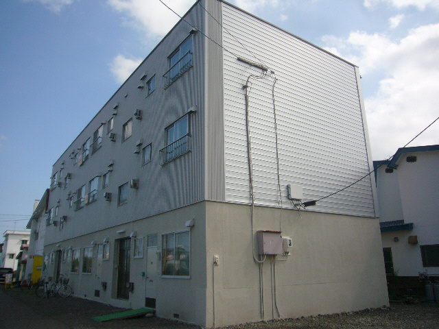 松井ハイツの外観