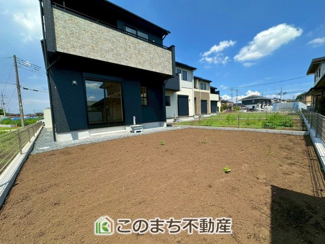 ブルーミングガーデン宇都宮市鶴田町5期の庭|大きなお庭でご家族や友人を招いてＢＢＱもできますね！お子様の水遊びにもぴったりです☆
