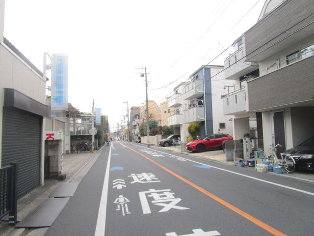 葛飾区白鳥１丁目の倉庫