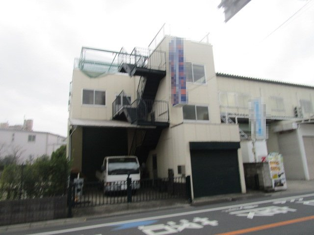 葛飾区白鳥１丁目の倉庫