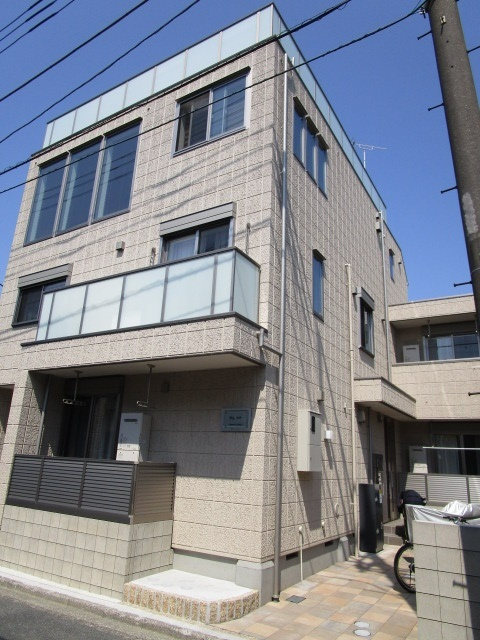 アル　リケの外観