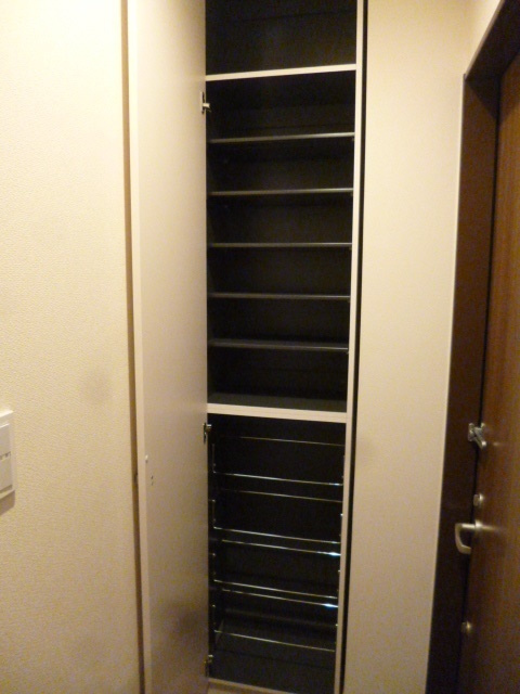 アル　リケの玄関