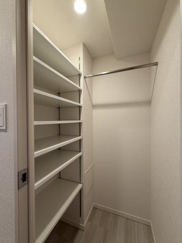 スプランディッド上本町WESTの収納