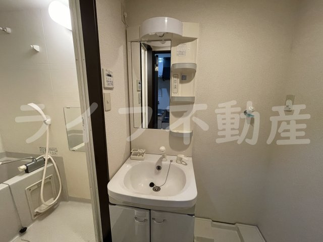 リバーサイド金岡七番館の独立洗面台|朝の身支度には欠かせない独立洗面化粧台