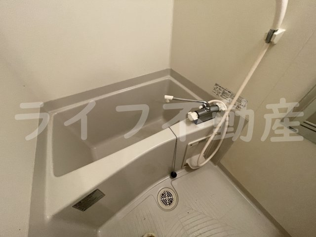 リバーサイド金岡七番館の浴室|落ち着いた空間のお風呂です