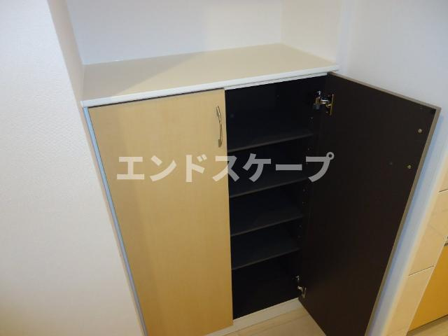 アンダンテの玄関|下駄箱
高崎、前橋のお部屋探しはエンドスケープまで！お客様の理想お聞かせ下さい♪