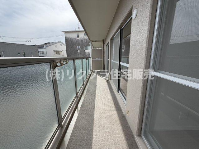 ルネ枚方のバルコニー|■物件内覧・資金計画相談・住宅ローン相談、リフォーム相談、お問合せ受付中■
※当日・翌日のご内覧、ご相談はお電話でのお問合せがスムーズです！