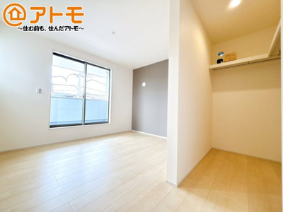 【寝室】 | 沼津市大塚3期　新築一戸建て　全1棟 | 毎日すごす部屋の広さや陽当りも気になるポイントですね！現地で体感してみてください♪