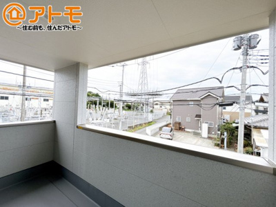 【バルコニー】 | 沼津市大塚3期　新築一戸建て　全1棟 | インナーバルコニーはお出かけ中の急な雨でも安心♪