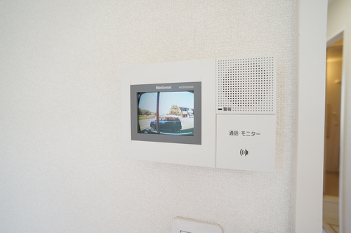 メルベーユのセキュリティ|モニター付きインターホンです