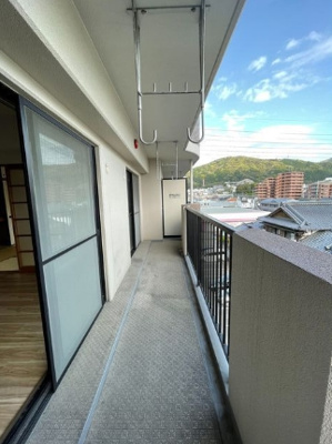 【バルコニー】 | キャッスル川久保