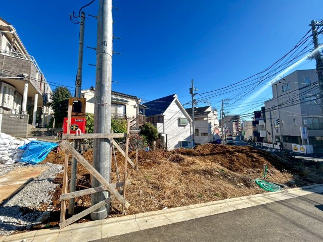 板橋区中台1丁目　建築条件付き売地　全3区画の前面道路含む現地写真|現地写真

現地ご見学希望・資料請求などお気軽にお問い合わせ下さい！
03-5990-5201