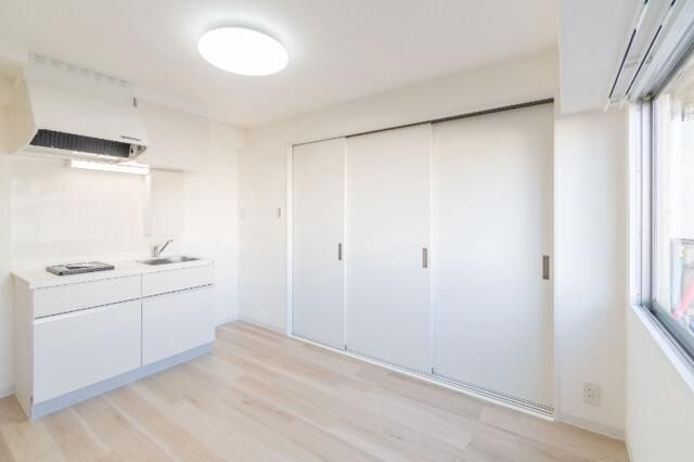 柏木ハイツの居間・リビング