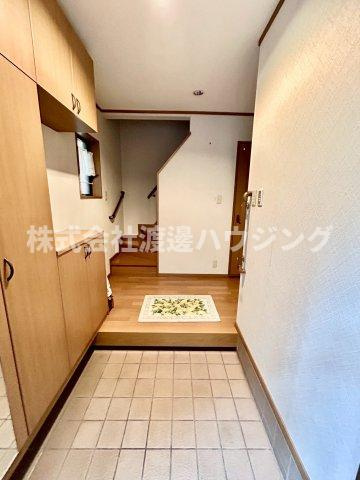 北条１丁目一戸建の玄関