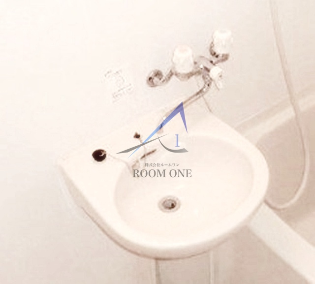 アートヒルズ北新宿の洗面所|洗面台です。