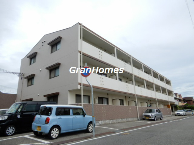 エランドールの外観