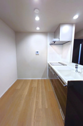 【キッチン】 | ご自宅から現地まで、当社スタッフがお車にて、「お迎え・お送り」をしております。ぜひお気軽にお問い合わせくださいませ♪