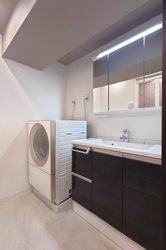 【独立洗面台】 | ご自宅から現地まで、当社スタッフがお車にて、「お迎え・お送り」をしております。ぜひお気軽にお問い合わせくださいませ♪