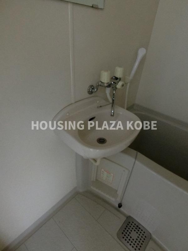 コウジィコート枝吉の洗面所