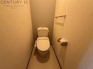 清潔感のあるトイレです