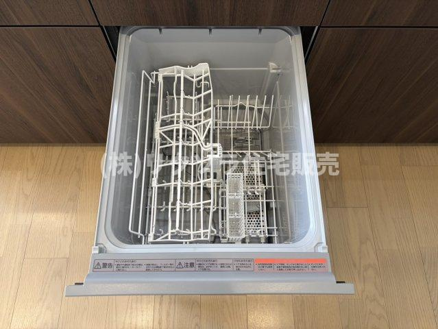 ルネ枚方の設備|食器洗い乾燥機
■物件内覧・資金計画相談・住宅ローン相談、リフォーム相談、お問合せ受付中■
※当日・翌日のご内覧、ご相談はお電話でのお問合せがスムーズです！