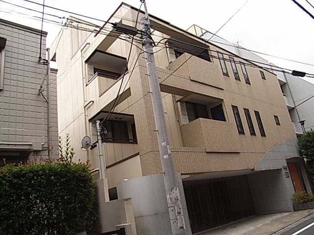 クレセント戸山（ＣＲＥＳＣＥＮＴ　Ｔｏｙａｍａ）の外観