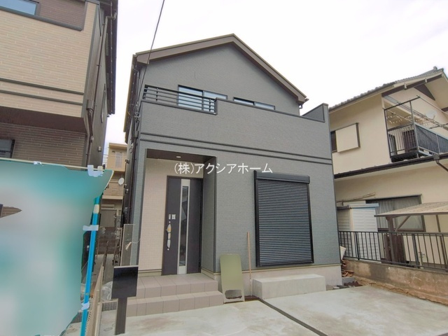 所沢市中新井4丁目・全2棟　新築一戸建　B号棟　～南道路～