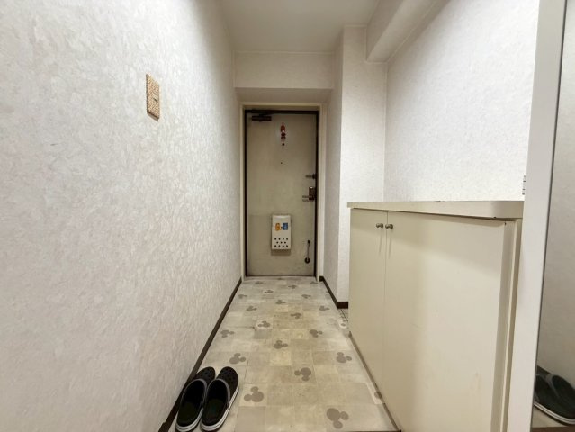 ライオンズマンション和歌山三木町の玄関