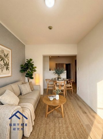 エメラルドマンションリバーサイド貝塚の外観