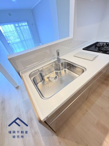 エメラルドマンションリバーサイド貝塚のキッチン