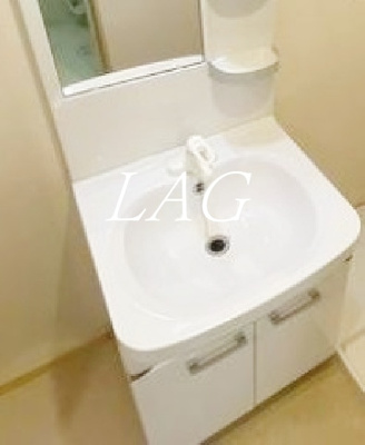 【洗面所】 | トレニア | 独立洗面台です。