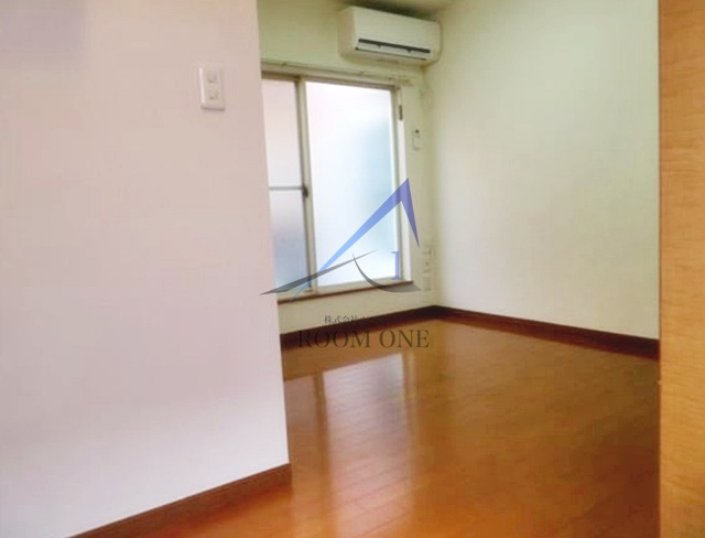 グレースアルメリアの居間・リビング|洋室のお部屋です。