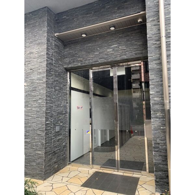 【エントランス】 | CLASS HILLS 難波南 | 落ち着いたエントランスです