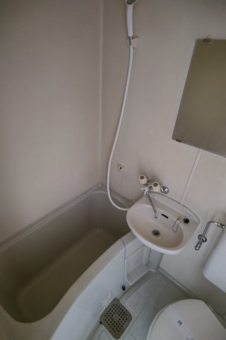 コーポポニーの浴室