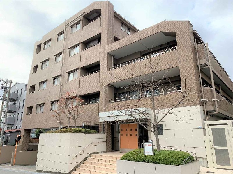 ネオグランデ北千里・藤白台の外観