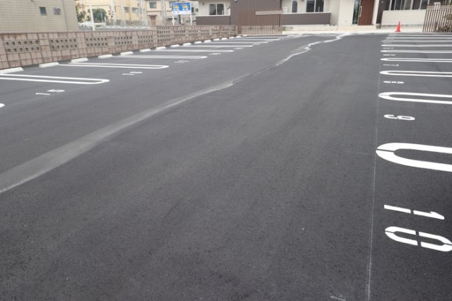 モンテベール南風の駐車場|駐車場があります