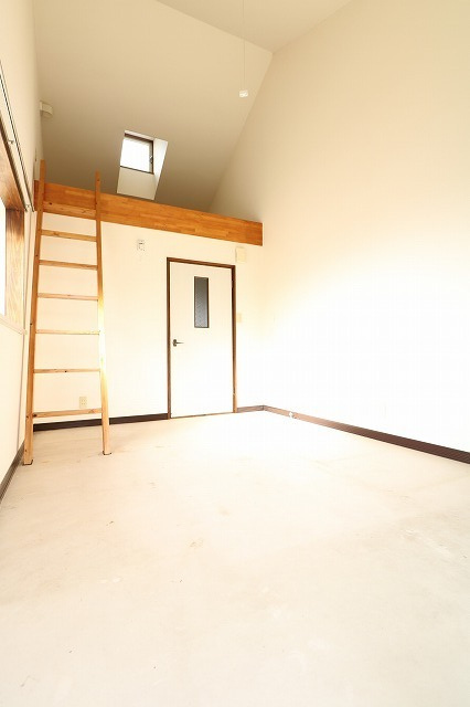 ソレイユ水城の居間・リビング