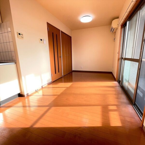 荒畑ハイツの内装