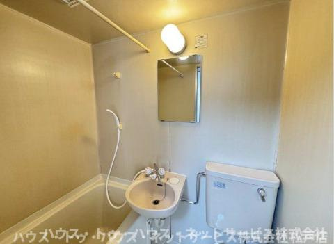 ブルージュ千駄堀の洗面所