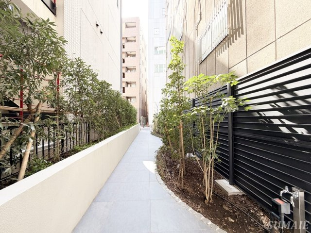 リテラス西日暮里のその他|サブエントランスです☆