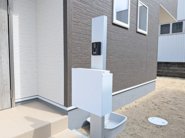 【新築戸建】　いわき市小名浜大原1期　全6棟　長期優良住宅の発電・温水設備|同社施工写真　浴室乾燥機リモコンです。