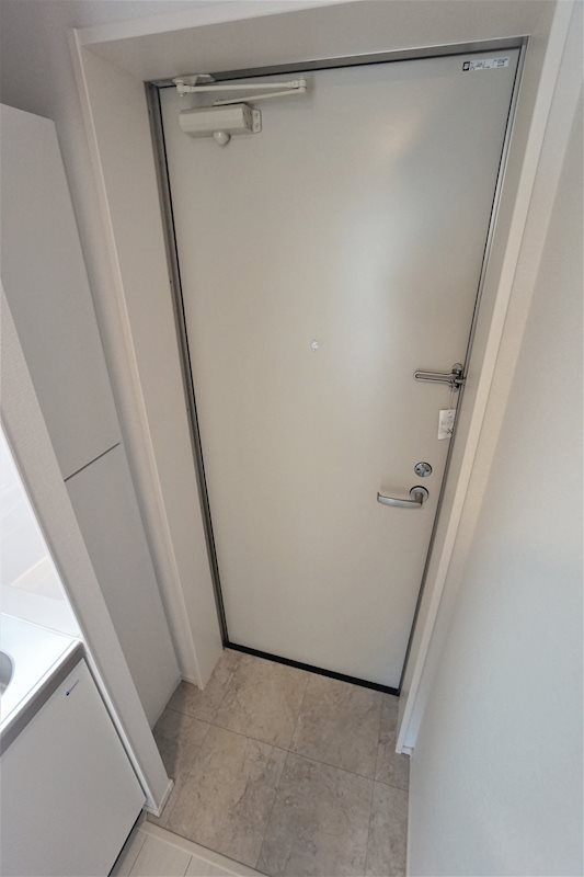 Reberty栗原の玄関