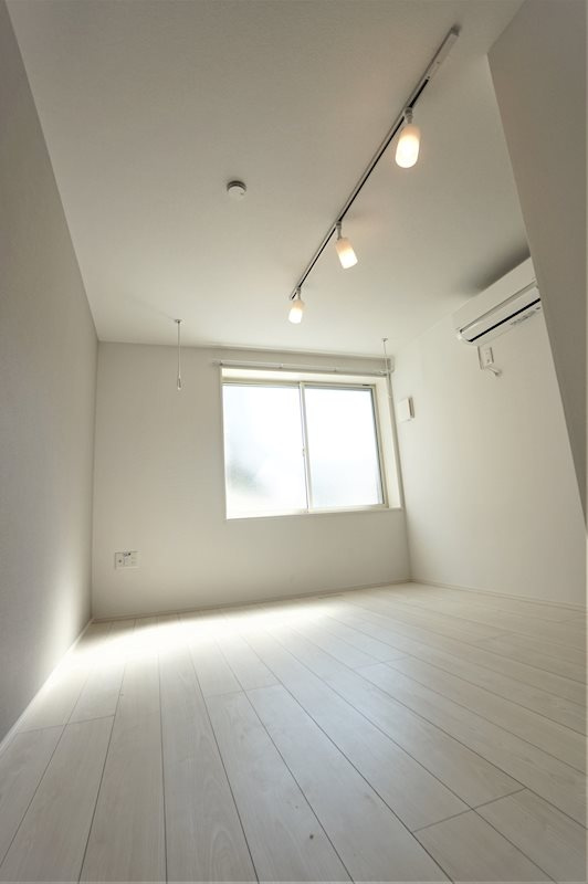 Reberty栗原の居間・リビング