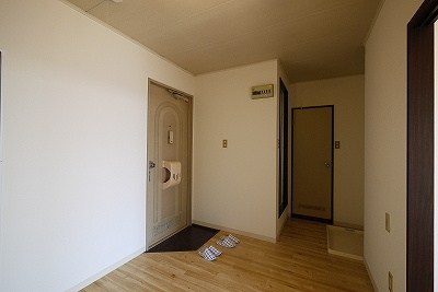 コーポハピネス　A棟の玄関