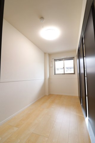 イソラーナの寝室