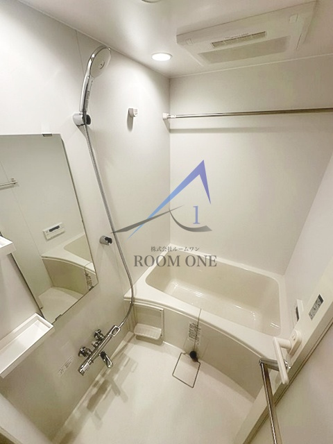 ZOOM神田の浴室|お風呂です。