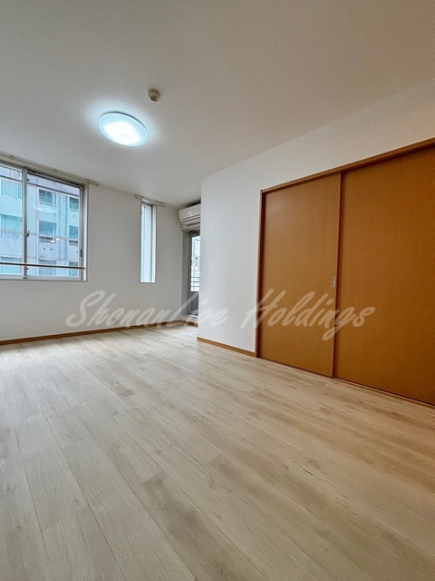 レジディア横濱馬車道の居間・リビング|落ち着いたLDK部分♪