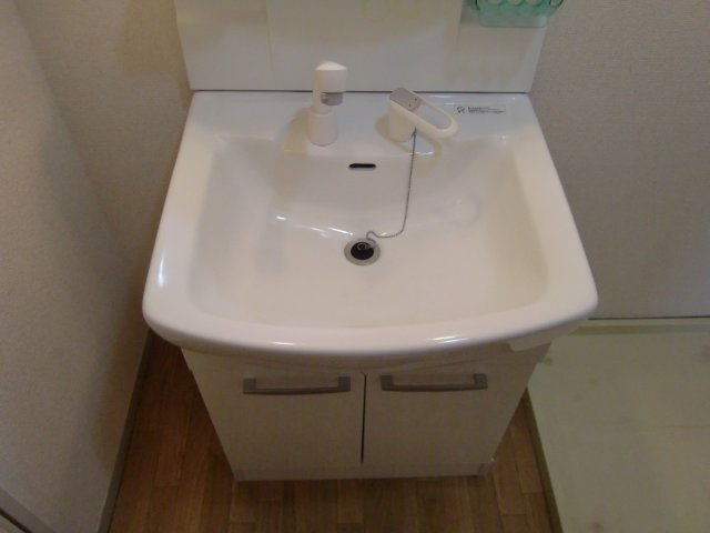セジュール安倉B棟の洗面所|※同建物の類似写真となります。