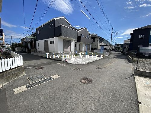 【前面道路含む現地写真】 | 【仲介手数料０円】茅ヶ崎市柳島2期　新築一戸建て　1号棟　全2棟 | 茅ヶ崎市柳島2期　新築一戸建て　全2棟